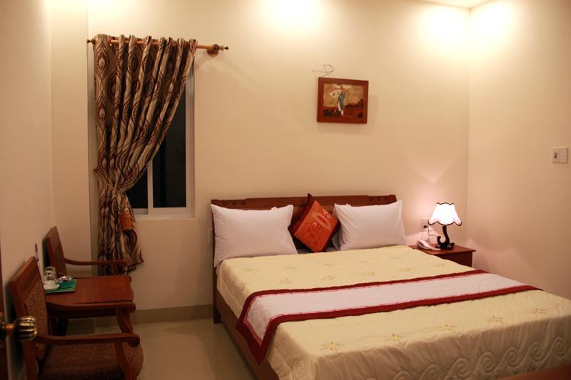 Tuyet Van Hotel Da Nang Exteriör bild